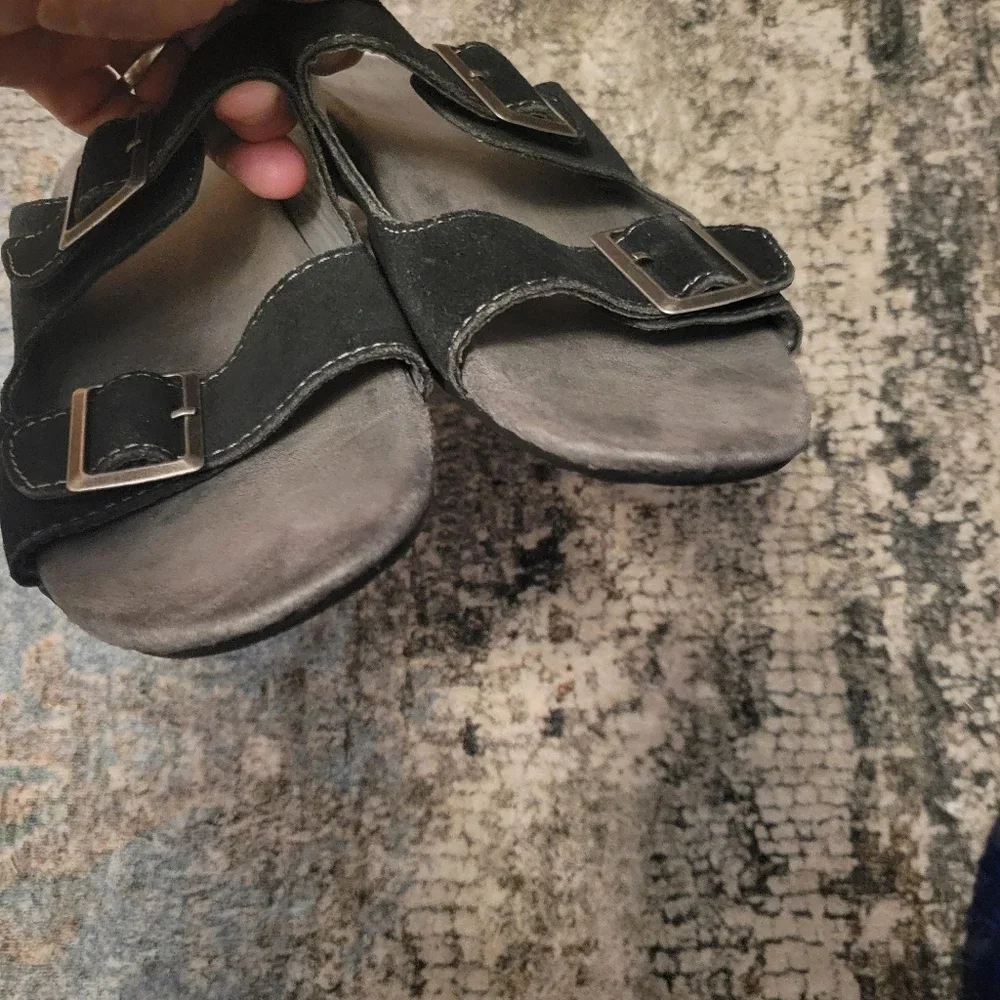 Women's Black Slide Sandals with Buckles, Size 8.5